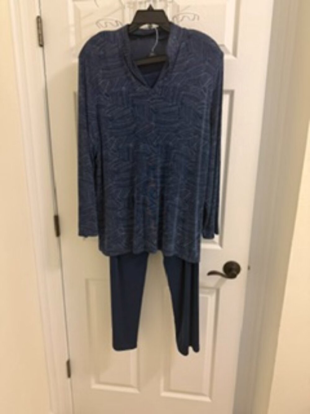 Picadilly Fashion two-piece pant suit